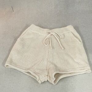 EUC Woman’s very J knit shorts